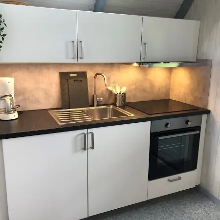 Laerkelunden Camping & Cottages Üdülőközpont